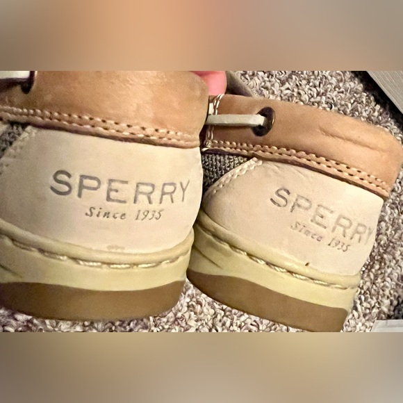 Women’s Sperry Boat Deck Shoes 👞 - Picture 4 of 6